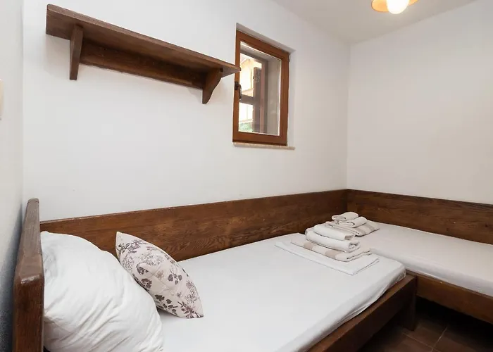 House Uncle Simon Дом отдыха Пашман