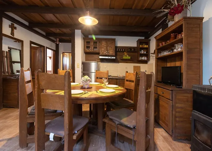 House Uncle Simon * Pašman