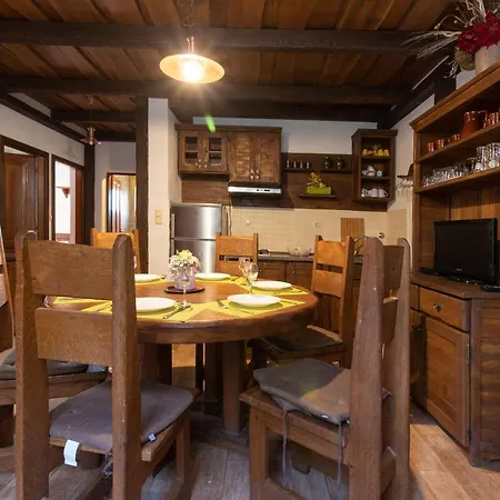 House Uncle Simon * Pašman